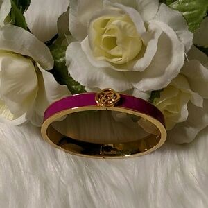 Stella and Dot Lindsay Enamel Goldtone Cuff Bangle Bracelet In Magenta OS